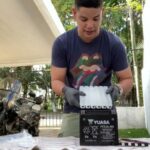 De cuantos voltios es una bateria de moto